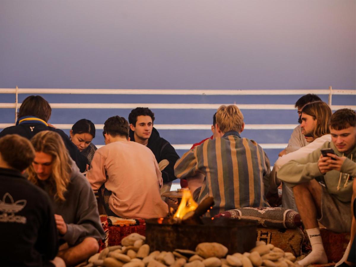 Locals Taghazout Surfcamp Hotel Exterior photo